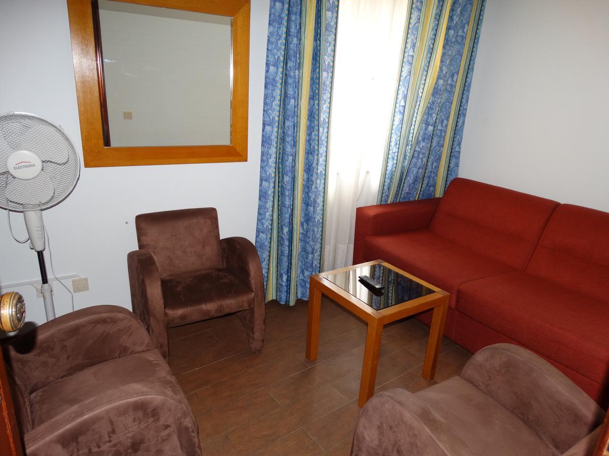 Al Center Aveiro Alojamento Local Hotel Bagian luar foto